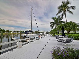 18052 San Carlos Blvd APT 157, Fort Myers Beach, FL 33931