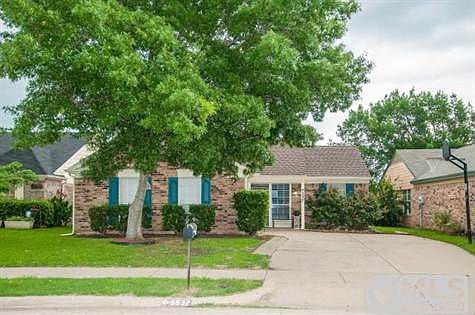1st image of 5537 Yaupon Dr
