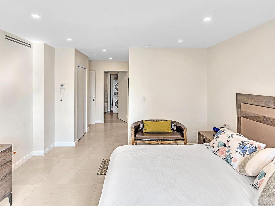 1st image of 19390 Collins Avenue #421