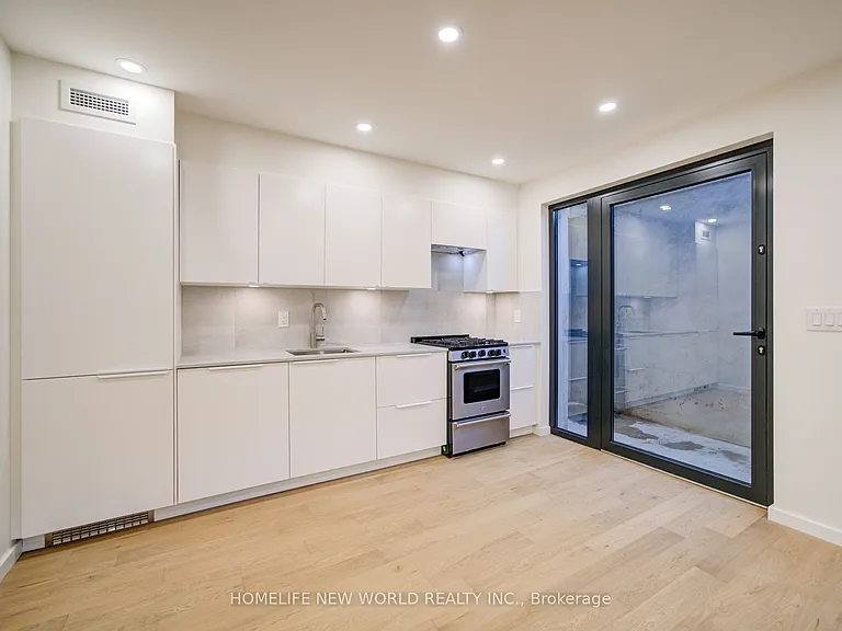 78 Gladstone Ave #5 — Photo 6