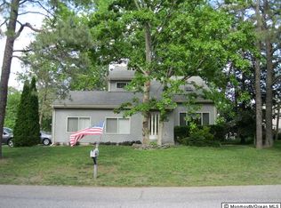1162 Oakdale St, Toms River, NJ
