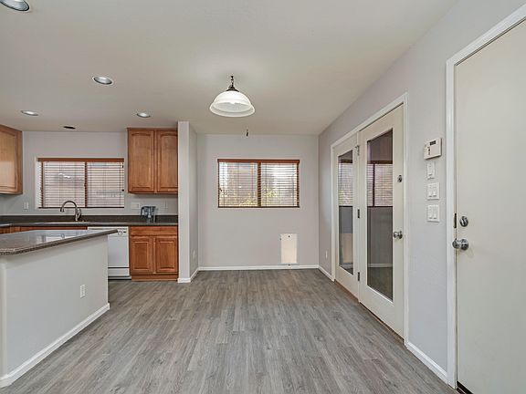 3rd image of 10943 W Mariposa Dr