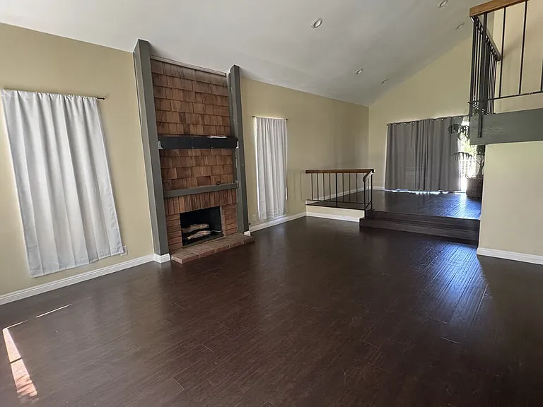 845 N Juarez St — Photo 2