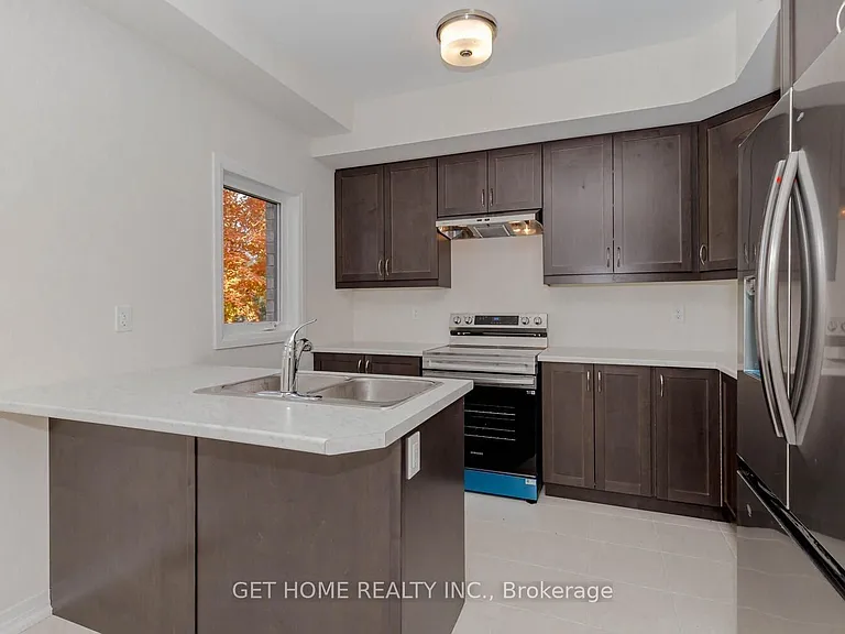 620 Colborne St W #3 — Photo 8