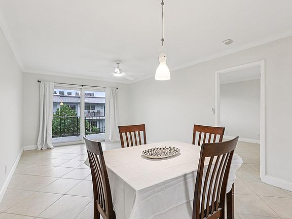 5th image of 3000 NE 5th Terrace #313-a