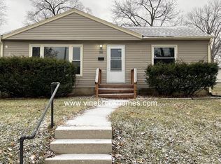 4935 N 71st St, Milwaukee, WI 53218