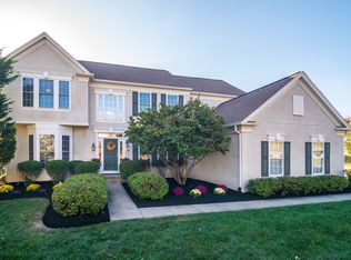 2800 River Willow Dr, Furlong, PA 18925