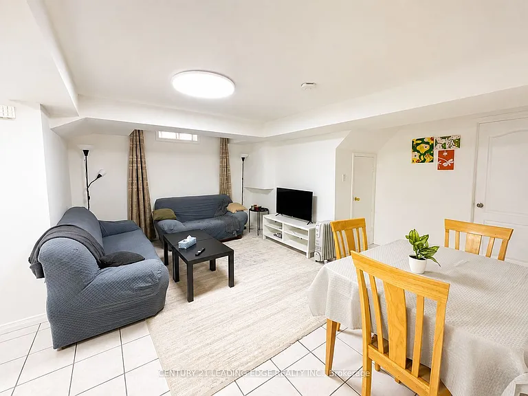 48 Foxfield Cres #BASEMENT — Photo 3