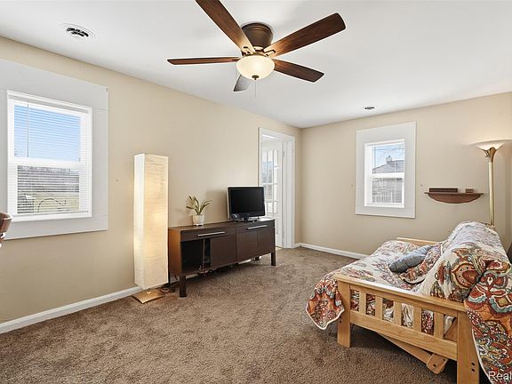 4th image of 2335 Holmes Rd