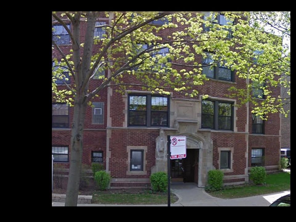 1st image of 5954 N Lakewood Ave APT 3E