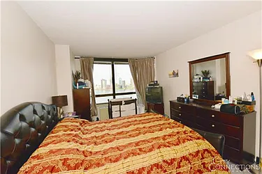 Rented by City Connections Realty