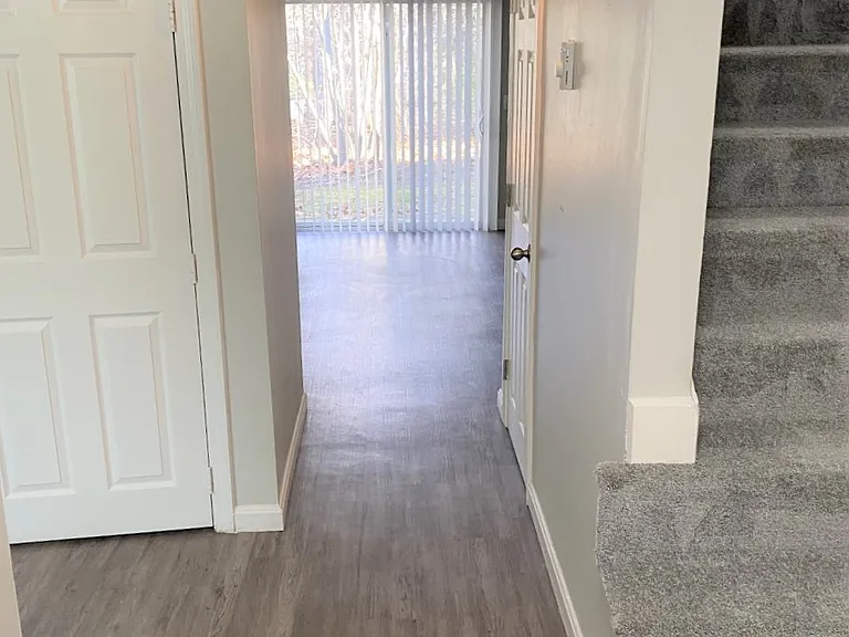 Yarmouth Pointe Apartment Homes — Photo 89