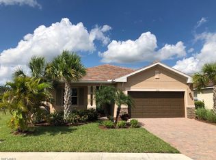 3153 Walnut Grove Ln, Alva, FL 33920