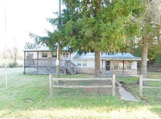 1849 N Peacock Hollow Rd, Salem, IN 47167