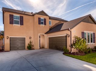 1063 W Muir Way, Hanford, CA 93230