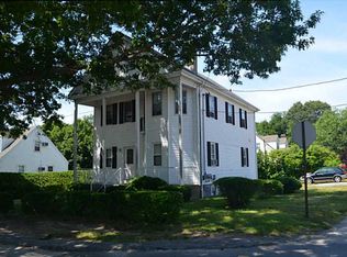 58 Cottage St, Barrington, RI 02806