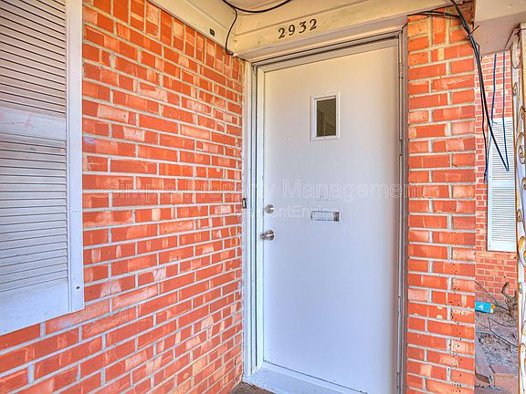 2nd image of 2932 NW 32nd St