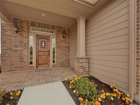 4th image of 5040 Lexington Meadow Ln