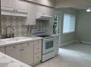 330 NE 42nd Ct #330, Fort Lauderdale, FL 33334