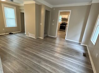 3 Utica Pl, Rochester, NY 14608