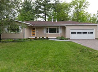 4 Worth St, South Burlington, VT 05403