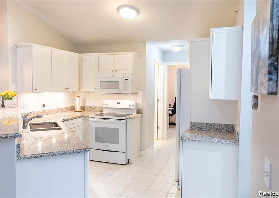 1560 W Lakeview Ln, photo 7