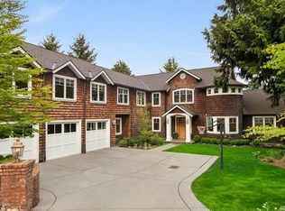 9530 SE 71st St, Mercer Island, WA 98040