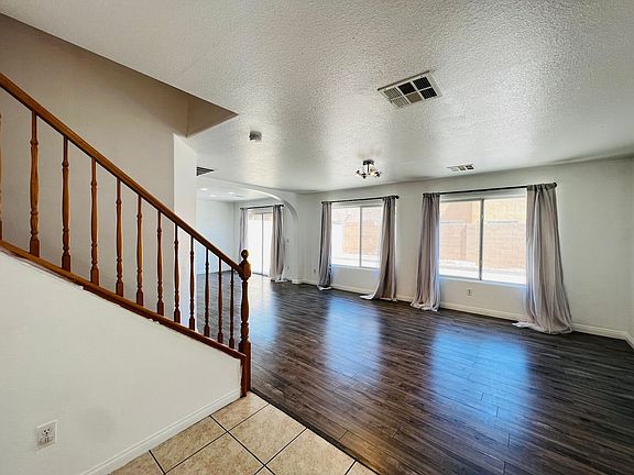 5th image of 9110 Iron Cactus Ave