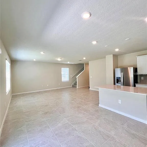1297 Regal King Dr — Photo 10