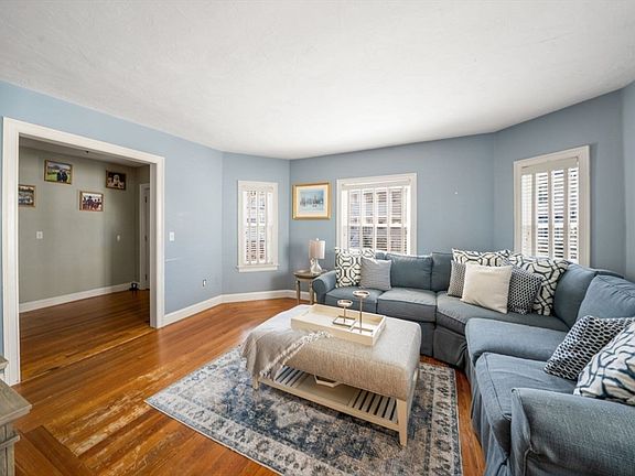 5th image of 19-21 Hoyle St