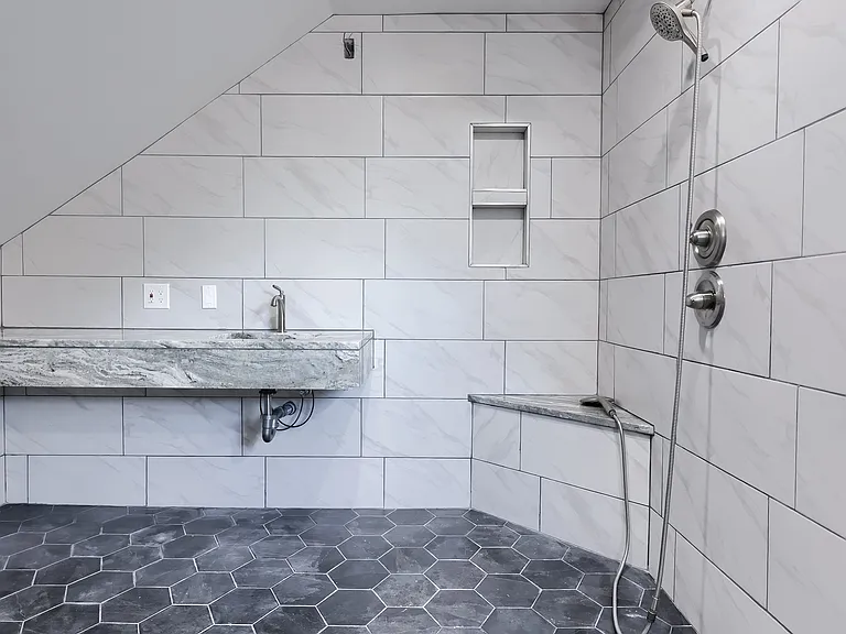 75 E Main St #8 — Photo 10