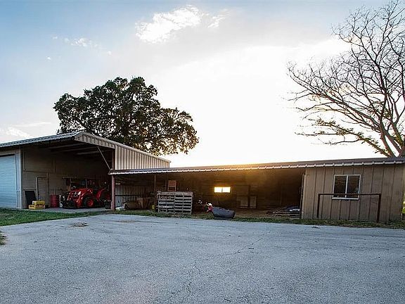 4th image of 171 County Road 1160