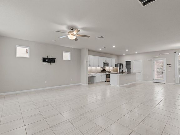 4th image of 8809A Whitter Dr