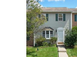 2809 Knoll Way, Sinking Spring, PA 19608