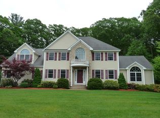 6 Archambault Way, Chelmsford, MA 01824