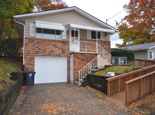 3089 Forest Park Blvd, Akron, OH 44312