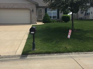 4520 Elk Meadows Ln, Smithton, IL 62285