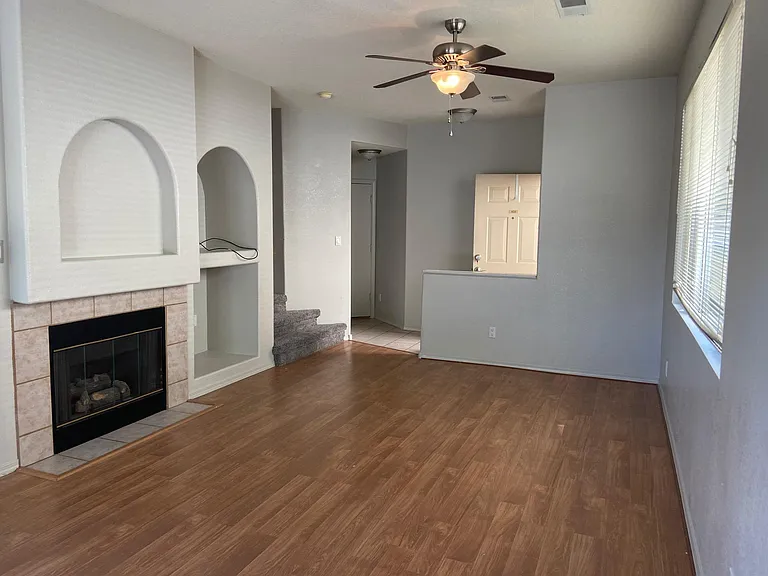 7817 Louisiana Blvd NE #402 — Photo 7