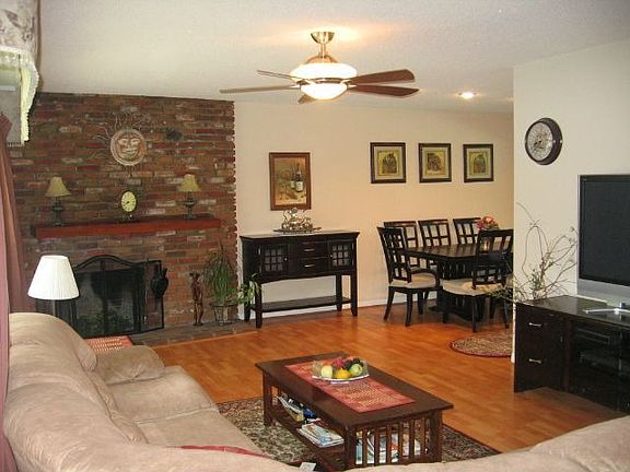 Living / Family Room