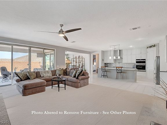 4th image of 8286 Skye Gorge St