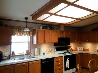 518 E 4th St, Hartford City, IN 47348