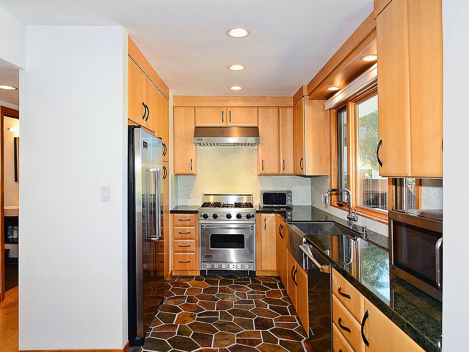 1st image of 21213 Golondrina St