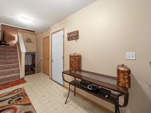 3rd image of 1339 Harvest Dr Unit 0