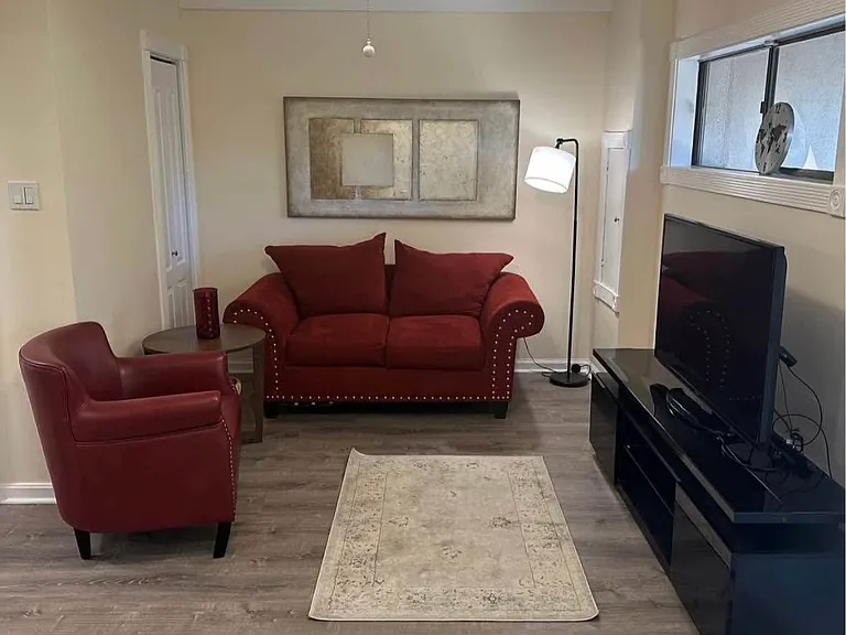 1644 Valencia Way — Photo 2