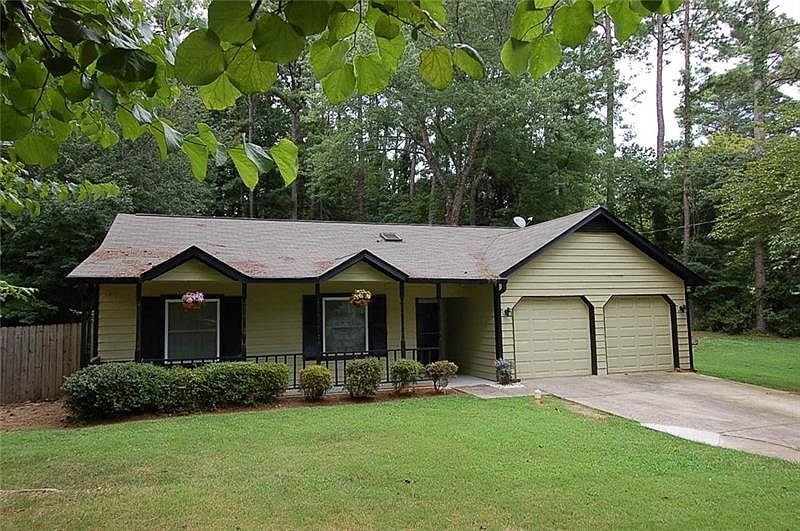 1st image of 490 Sherwood Oaks Rd