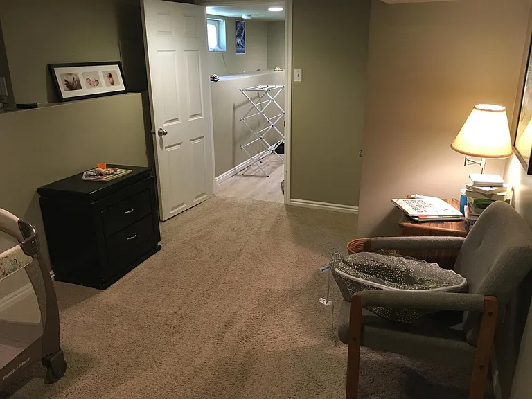 1382 S Green St — Photo 30