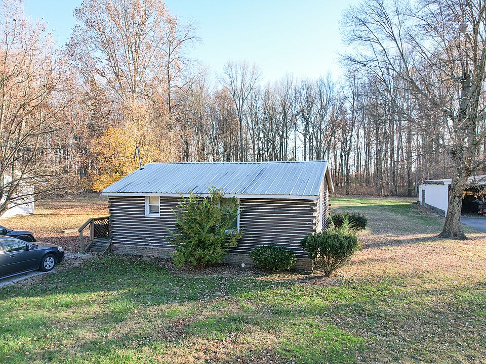 2nd image of 1725 W County Road 350 N