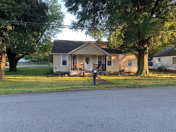 4th image of 1016 Lawson St