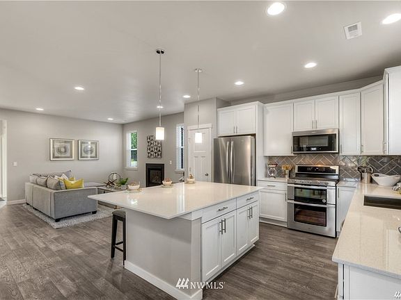 4th image of 4800 Limerick Drive SW