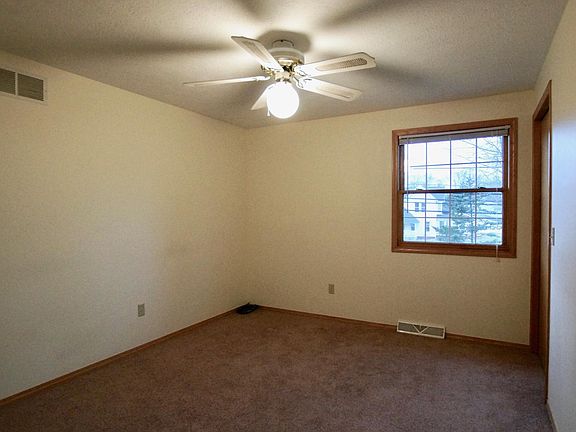 Smallest bedroom with large closet.